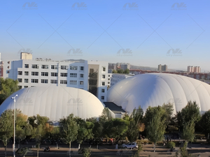 Rua Inflatable Air Domes mo te Whare Whakangungu Tennis